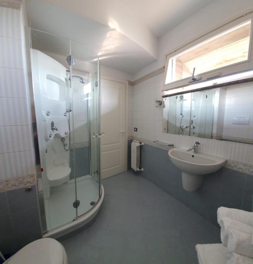 B&B Metro' Perugia Buitenkant foto